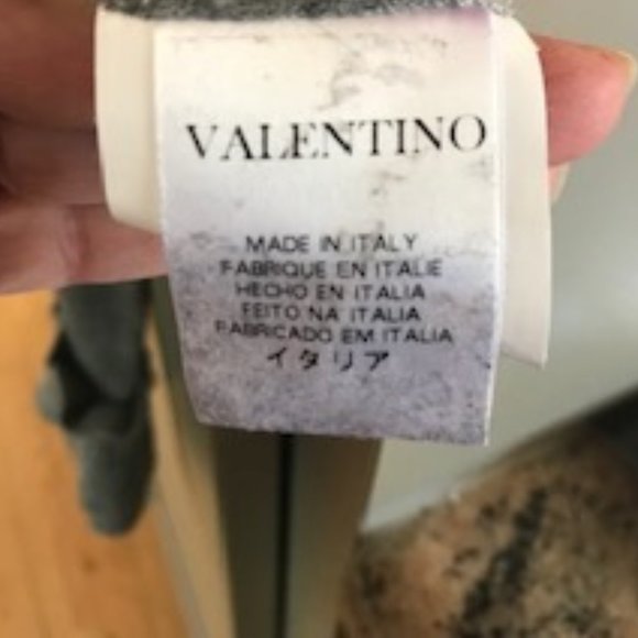 Valentino Long Ruffled Sleeves Cardign - Picture 9 of 9